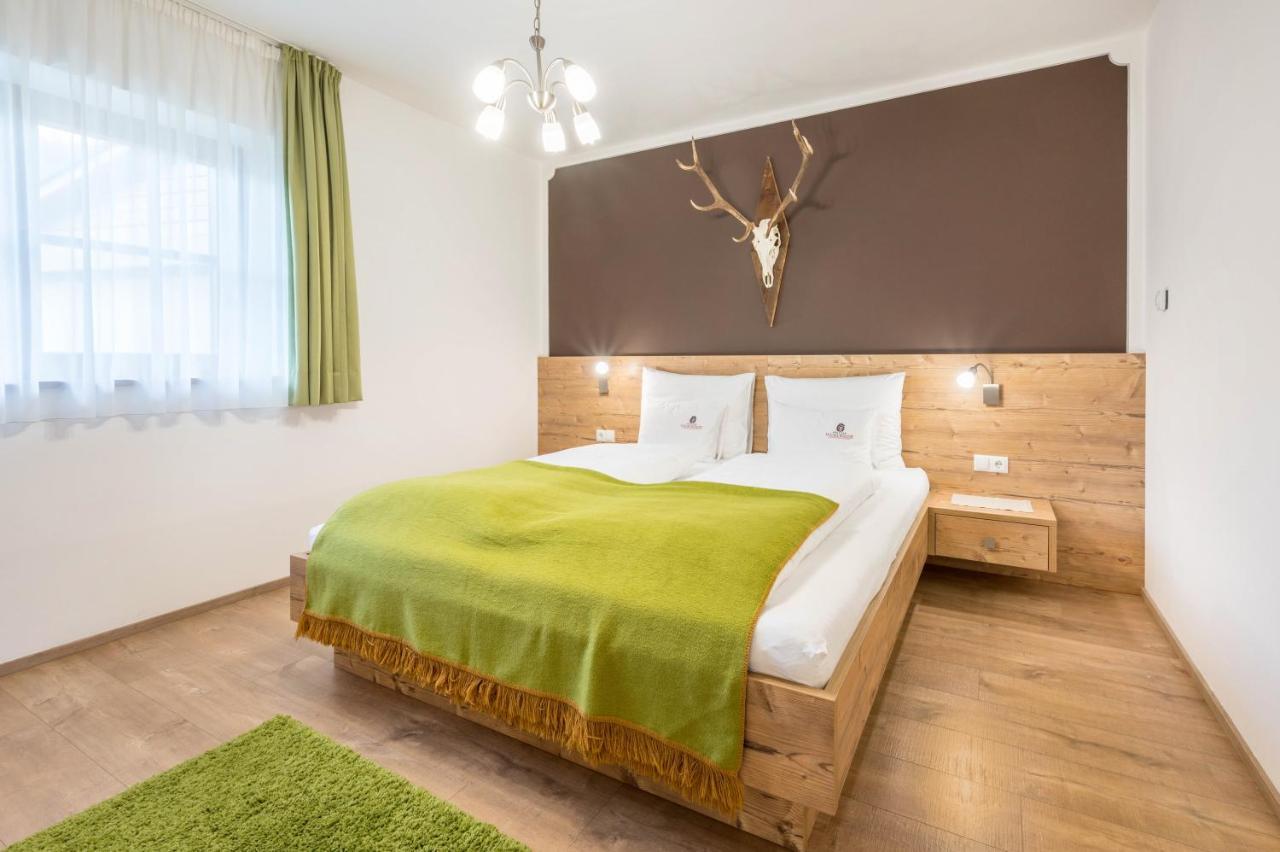 Haus Zur Vogelweide App 1 Apartamento Dobbiaco Exterior foto