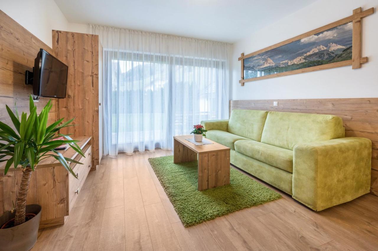 Haus Zur Vogelweide App 1 Apartamento Dobbiaco Exterior foto