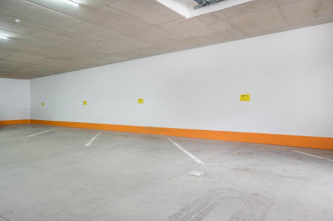 Haus Zur Vogelweide App 1 Apartamento Dobbiaco Exterior foto