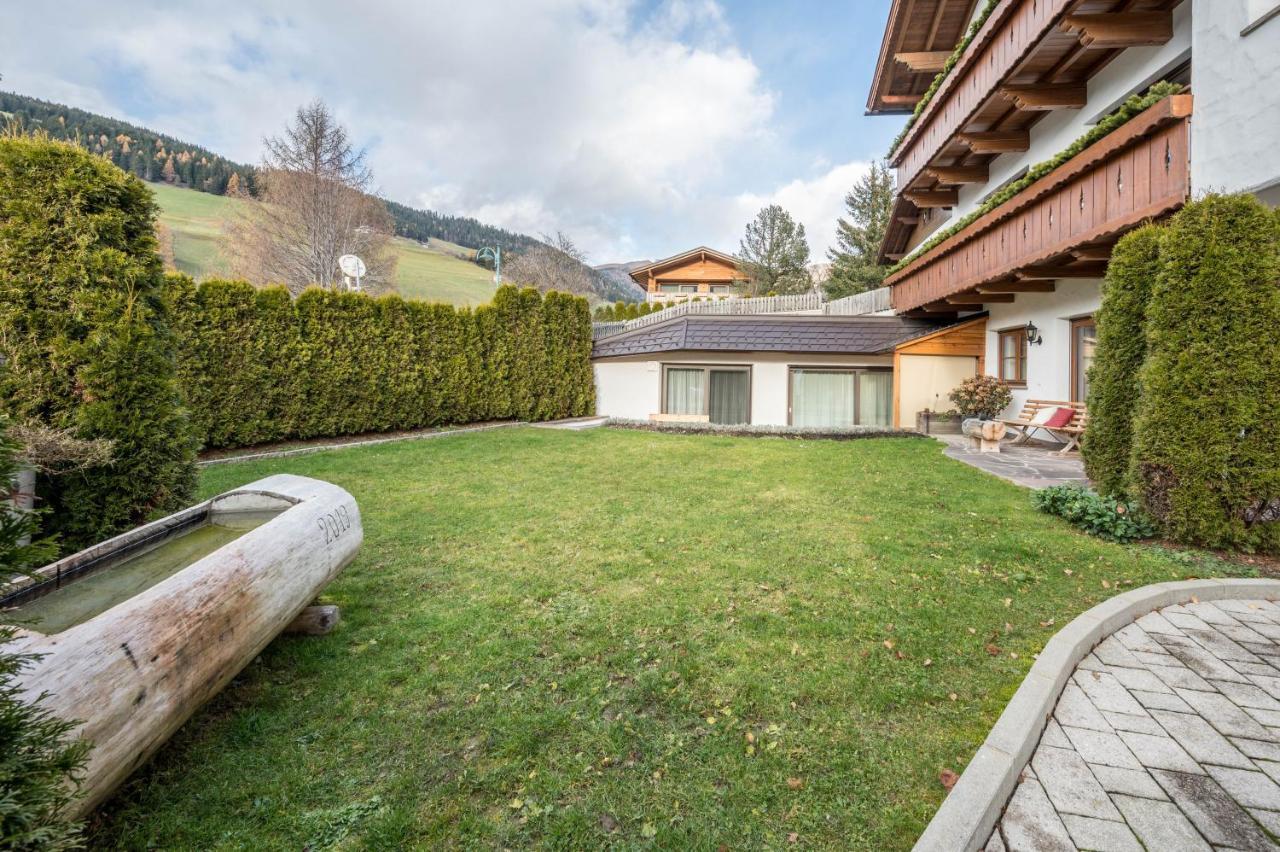 Haus Zur Vogelweide App 1 Apartamento Dobbiaco Exterior foto
